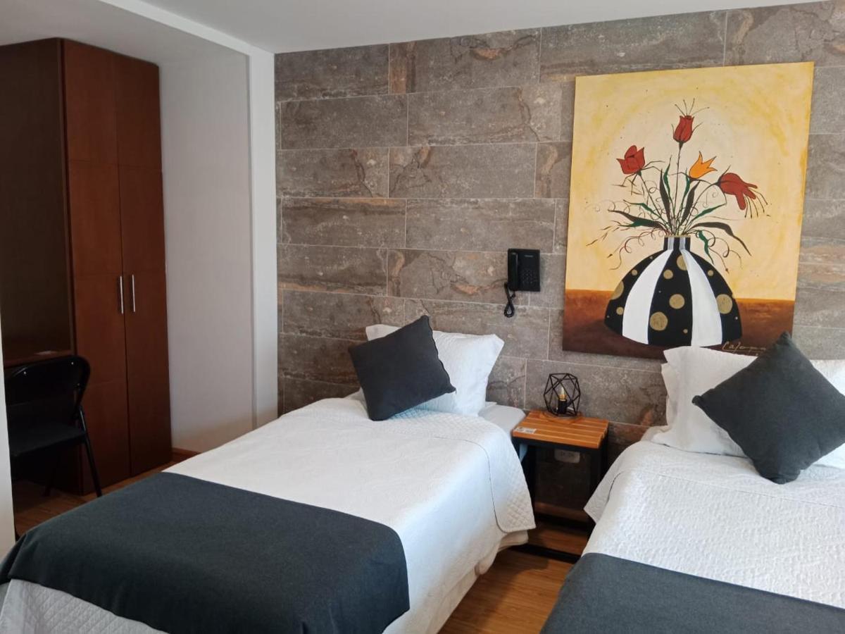 Hotel Posada De Santa Elena Tunja Exteriör bild